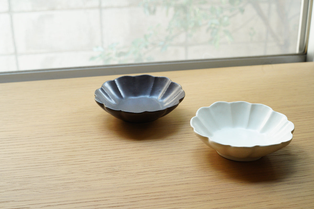 鈴木しのぶ | 花小皿