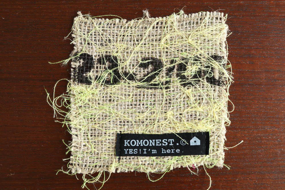 KOMONEST | 麻布 刺繍コースター Page1