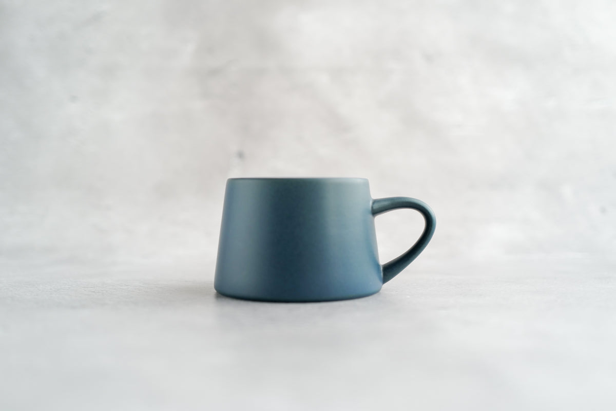 KANEAKI SAKAI POTTERY | flat mug / S / コバルト