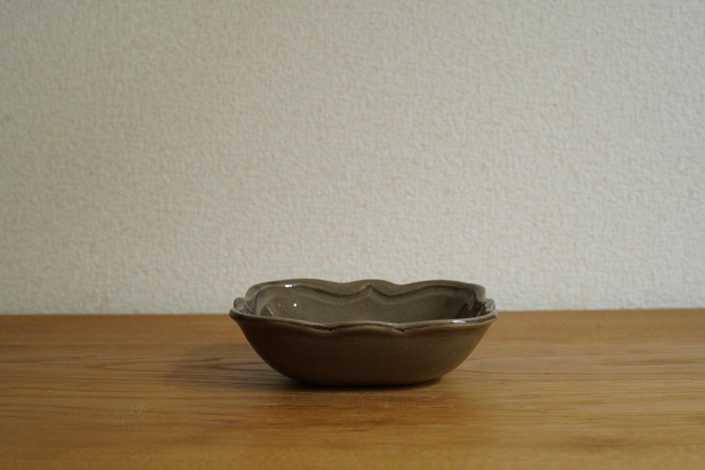 陶房マルヨウ | スクエア洋皿 / 小 / 13cm / グレージュ