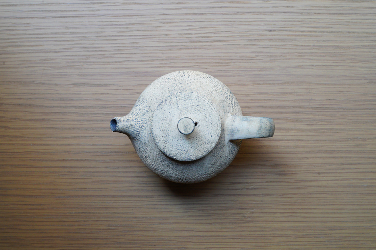 中島智靖 | 枯色引っ搔き 茶壺