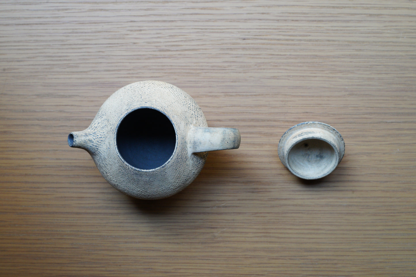 中島智靖 | 枯色引っ搔き 茶壺