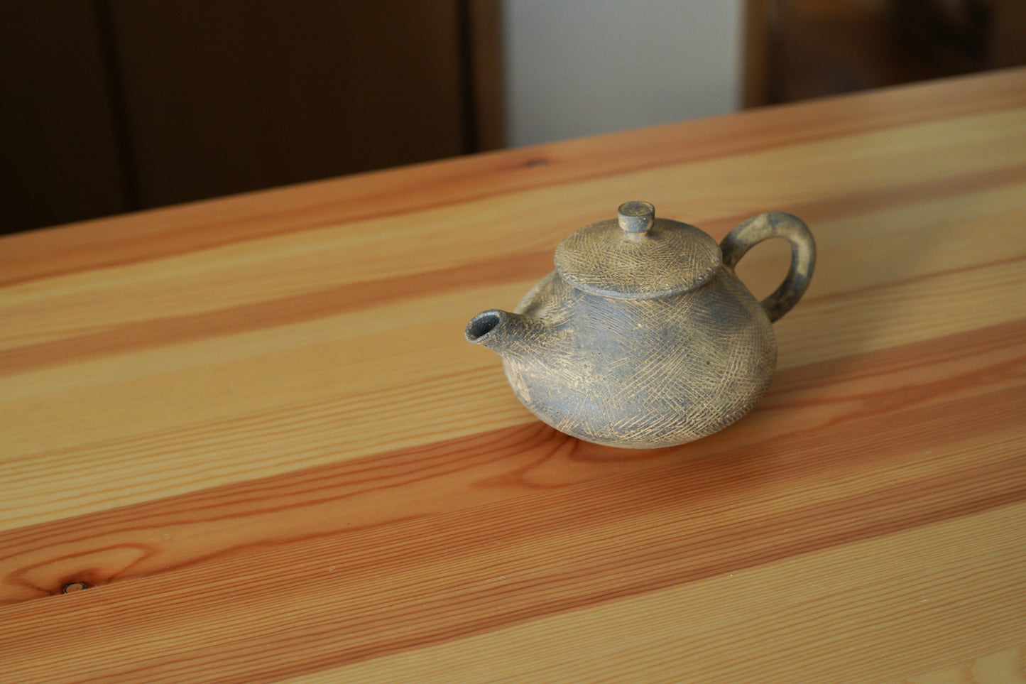 中島智靖 | 枯色引っ搔き 茶壺