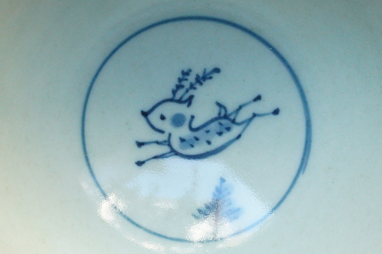 新島佐知子 | 飯碗