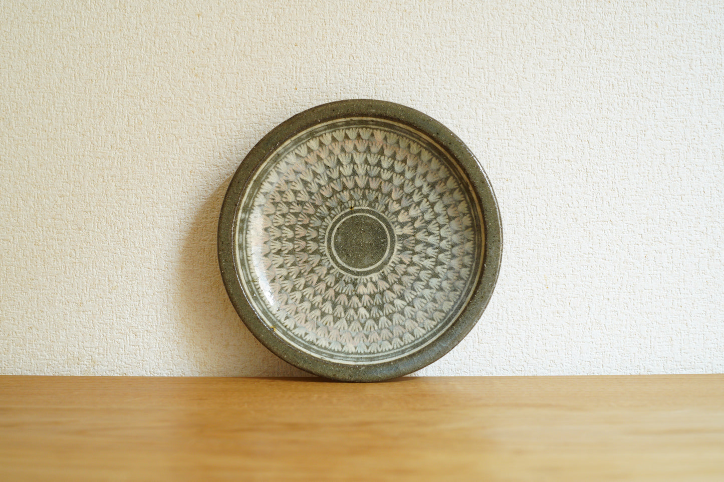 岡村宜治 | 三島手 皿 / 6寸