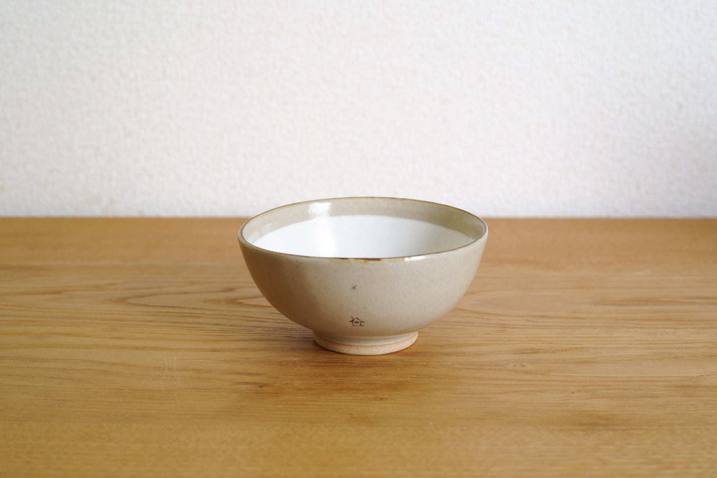 工房kuromiya | 白化粧色絵 ご飯茶碗 家と月