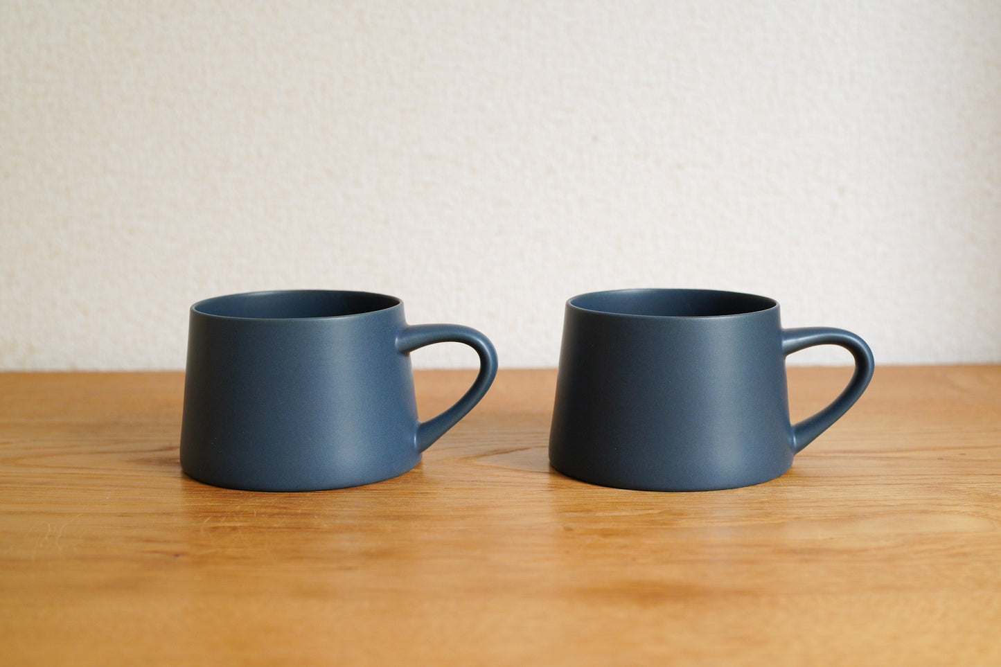 KANEAKI SAKAI POTTERY | flat Smug / コバルト