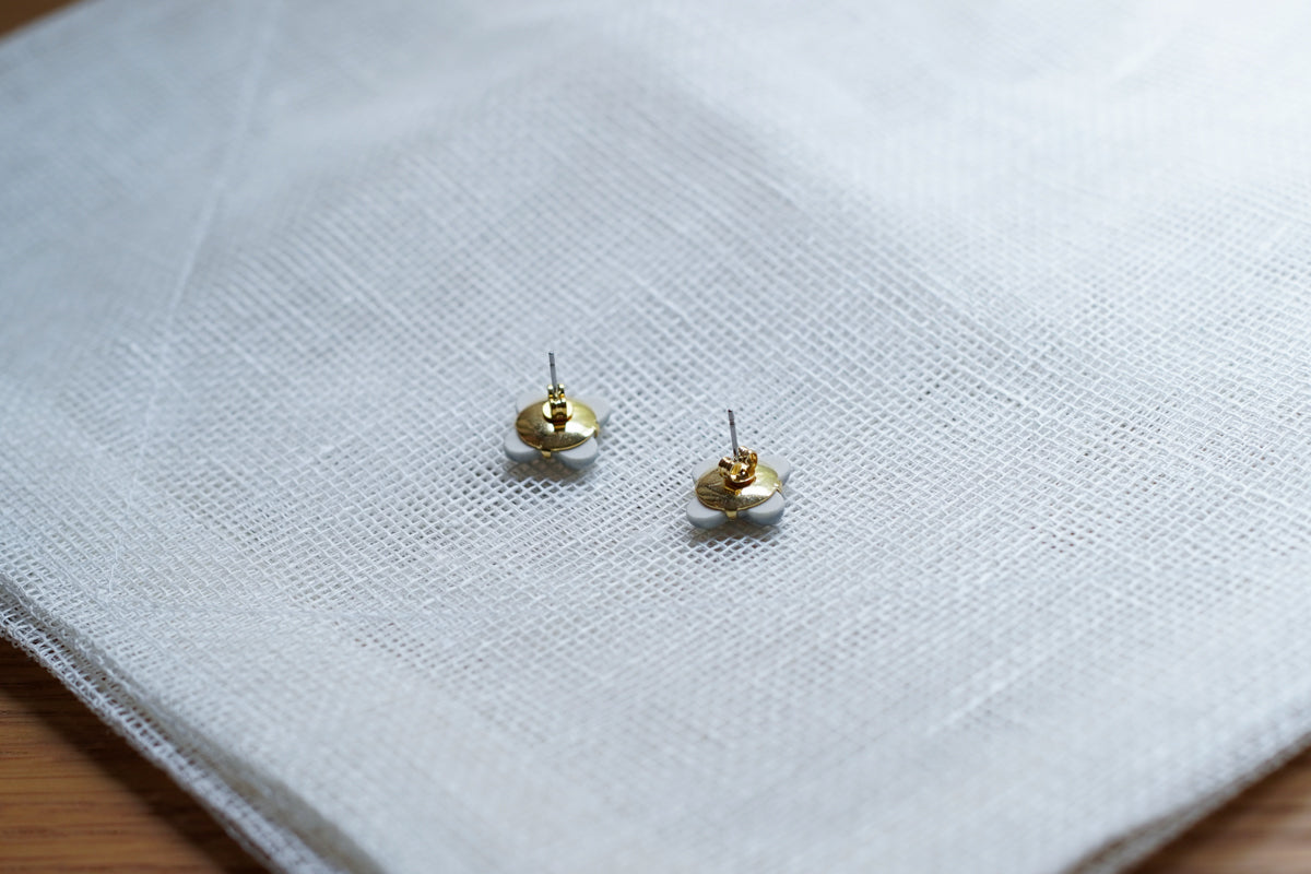 森本浩司 | 花のピアス / インディゴ