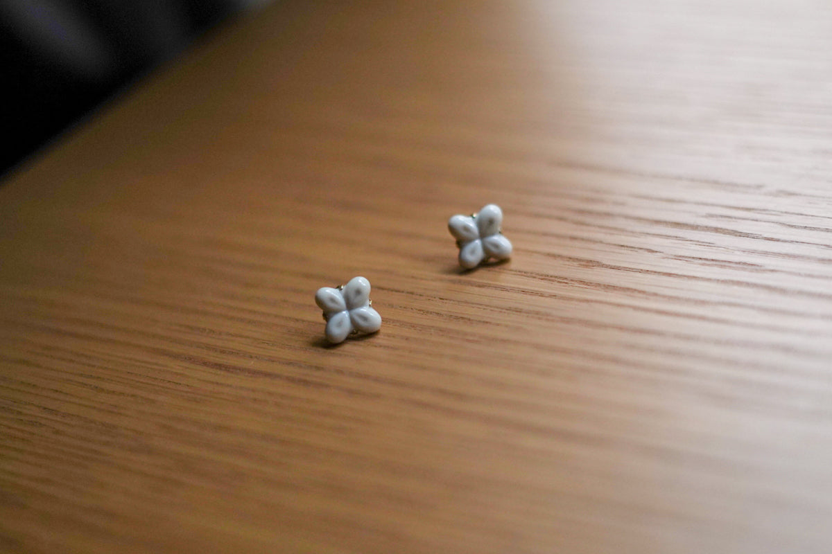 森本浩司 | 花のピアス / ピンク