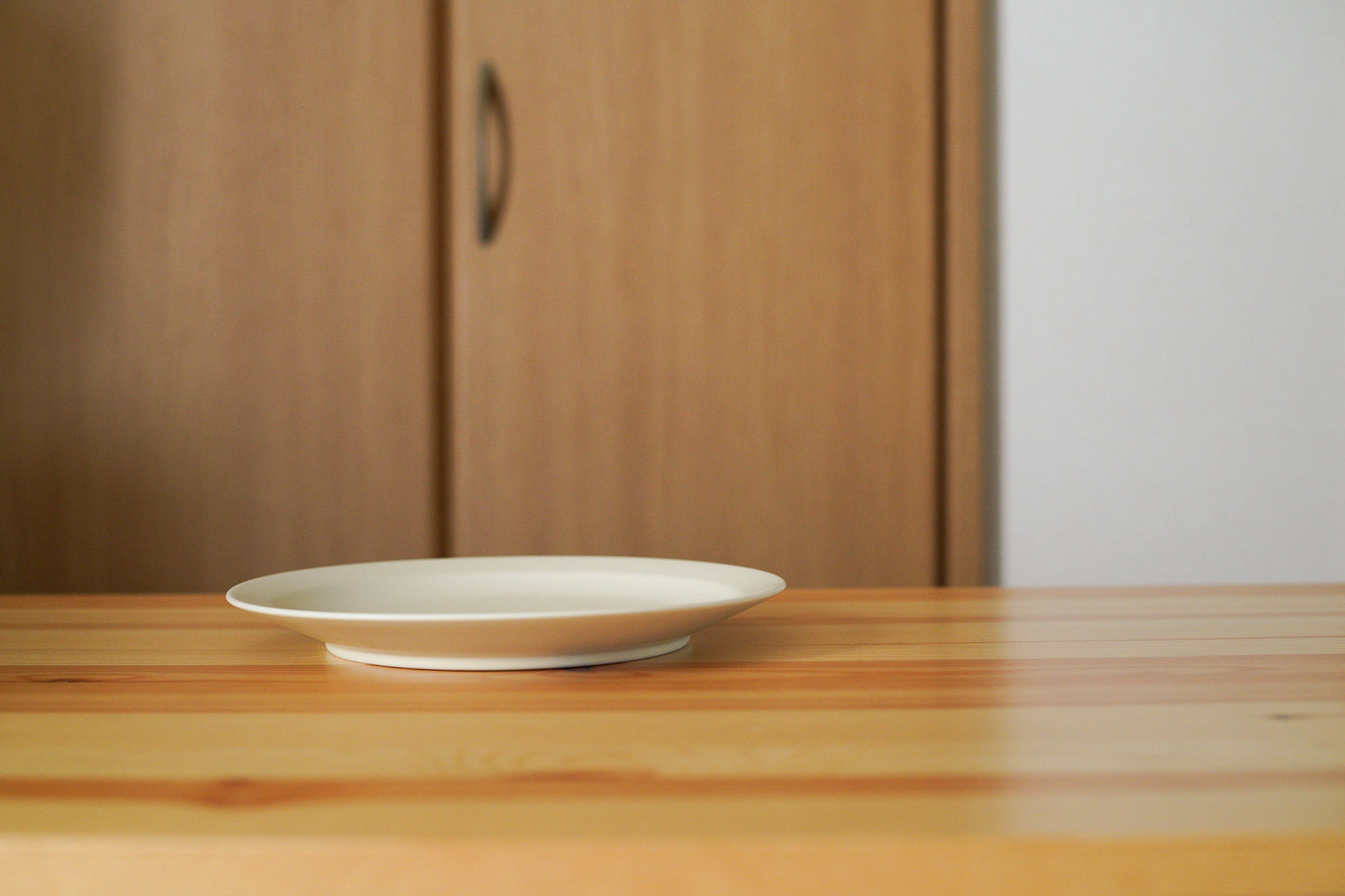 KANEAKI SAKAI POTTERY | flat 7plate / アイボリー