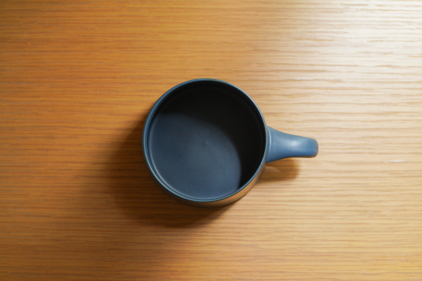 KANEAKI SAKAI POTTERY | flat Smug / コバルト