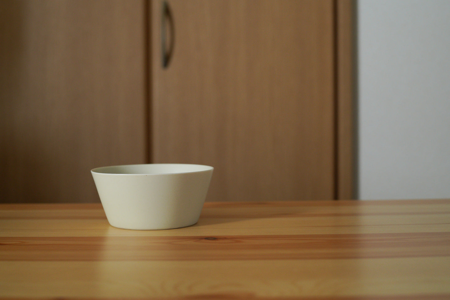 KANEAKI SAKAI POTTERY | flat bowl / アイボリー