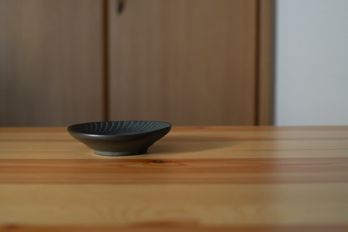 KANEAKI SAKAI POTTERY | koku しのぎ ni