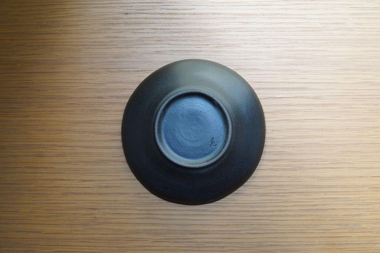 KANEAKI SAKAI POTTERY | koku しのぎ ni