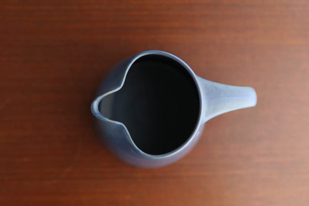 KANEAKI SAKAI POTTERY  |  flat jug - コバルト