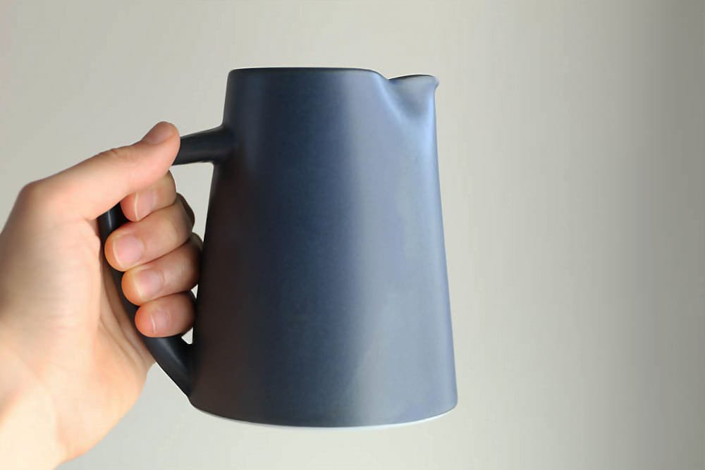 KANEAKI SAKAI POTTERY  |  flat jug - コバルト