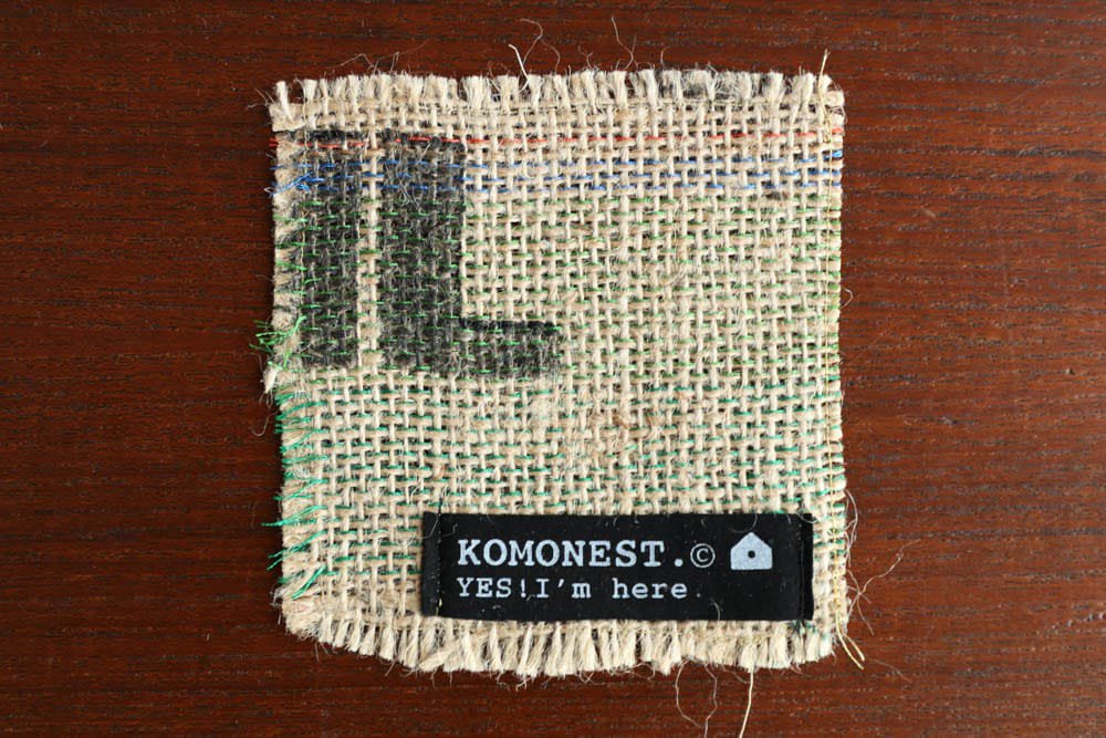 KOMONEST  |  麻布 刺繍コースター Page1
