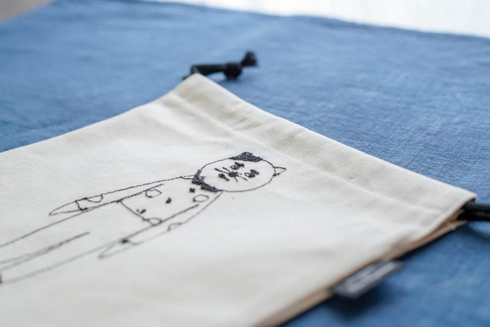 sennokoto by Shion Sugawara  |  巾着 - 両面刺繍 カップルネコ