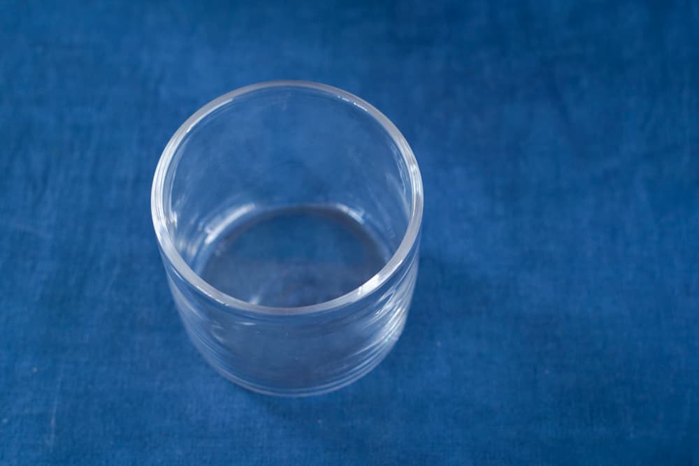 内田洋子  |  glass jar