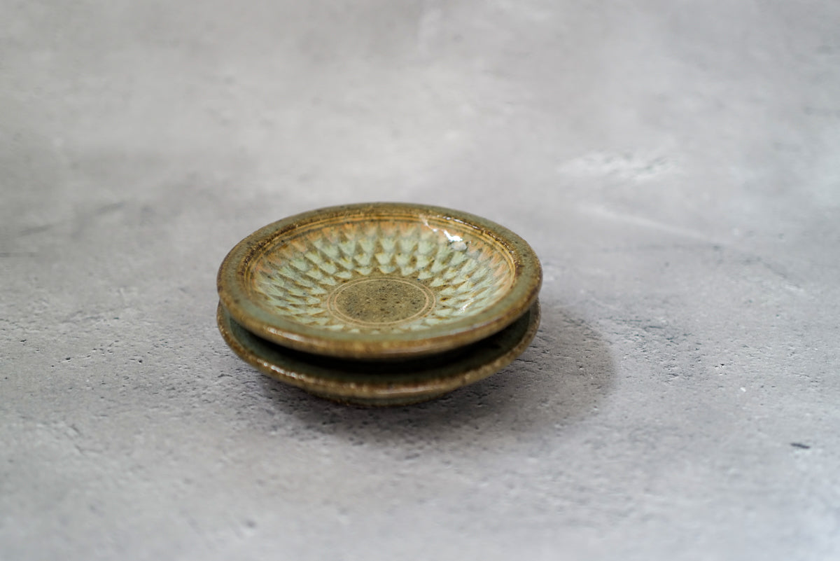 岡村宜治 | 三島手 皿 / 4寸 / タイプB