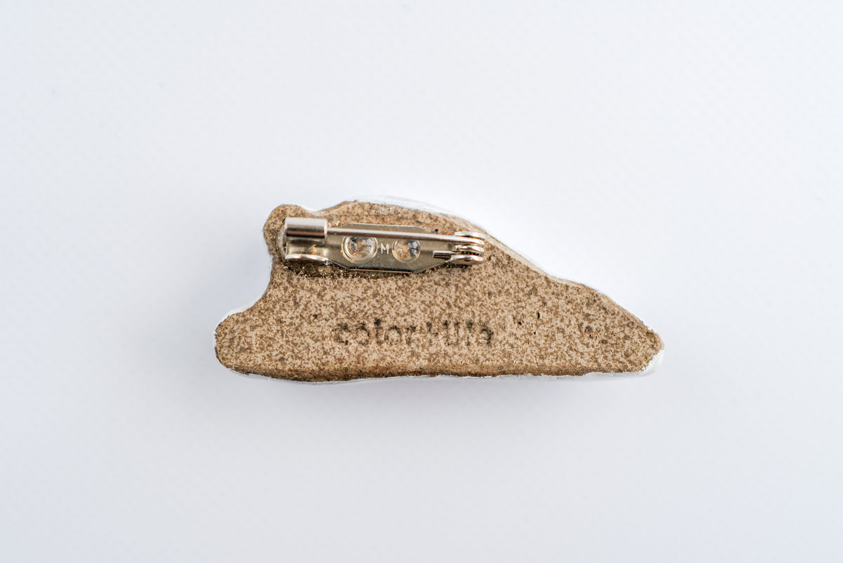 星野綾子 - color+life | ぐだっとシロクマのブローチ