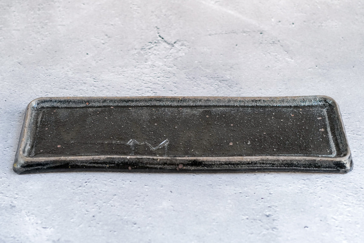 寺田昭洋 | 隅切長角皿 / 黒